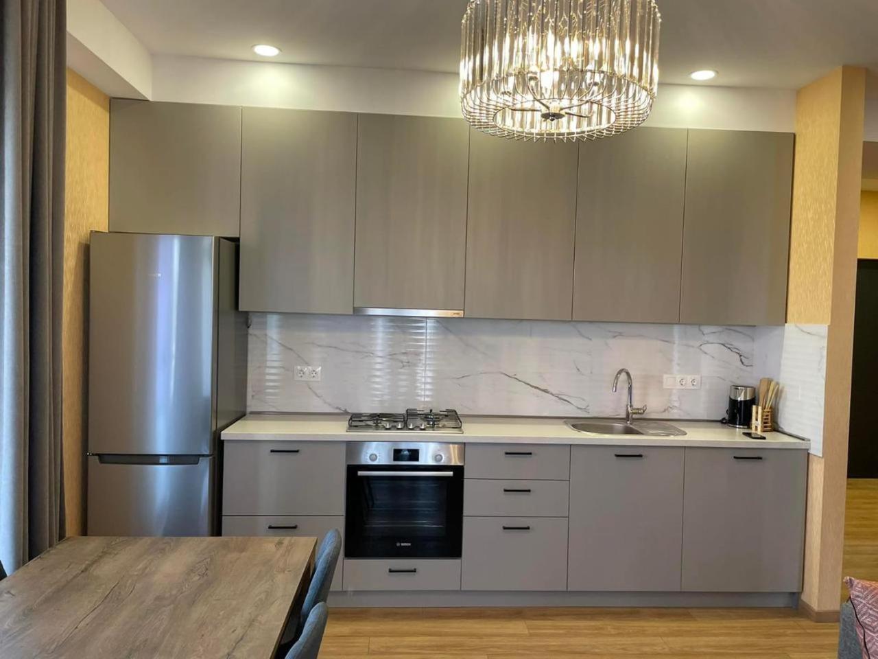 Tbilisi Hilton Apartment Zewnętrze zdjęcie