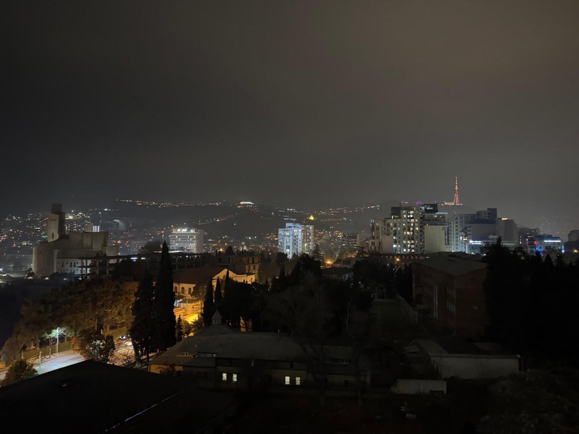 Tbilisi Hilton Apartment Zewnętrze zdjęcie